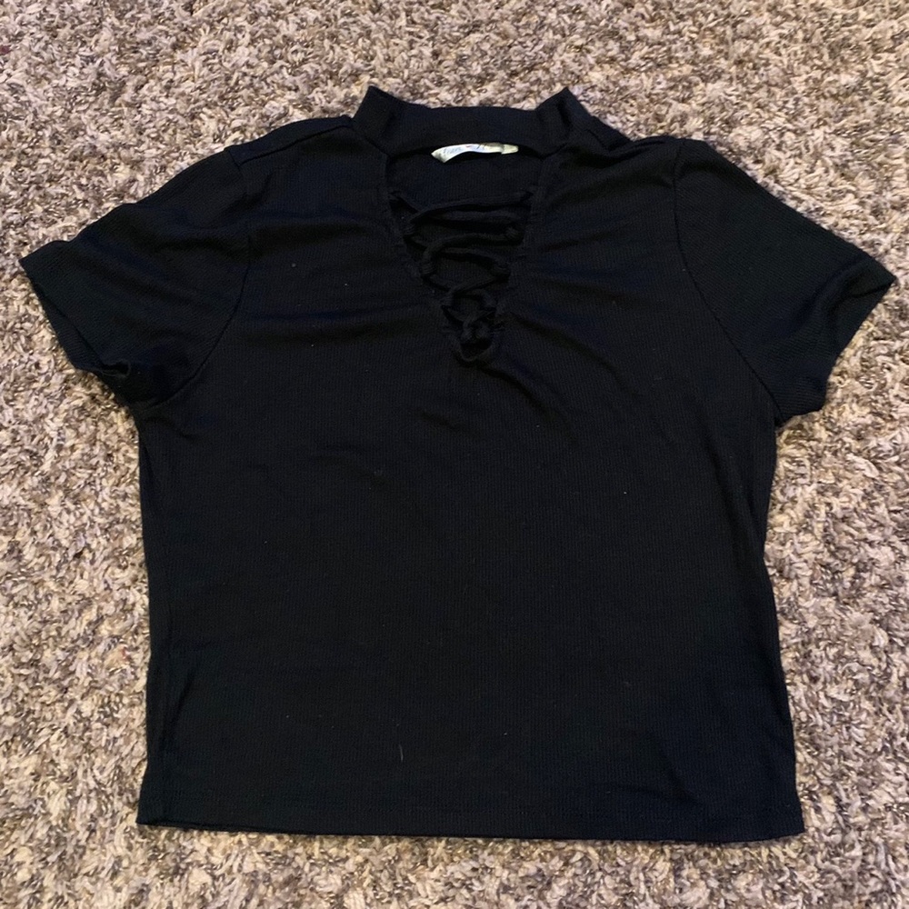 black ripped crop top with lace up v cut mock neck
